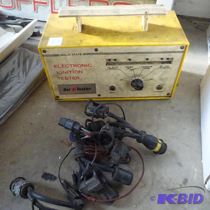 lot 57 image: Electronic ignition tester with adapters...