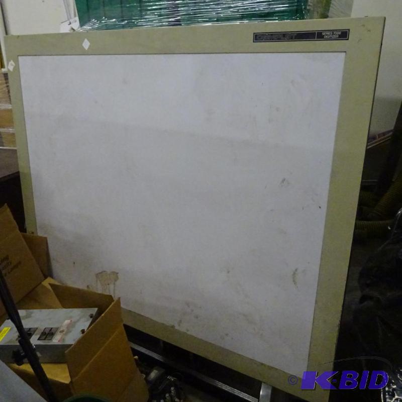 lot 91 image: Complot series 7000 digitizer....