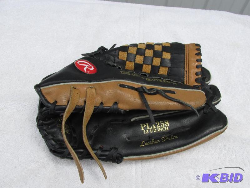 Rawlings Mitt