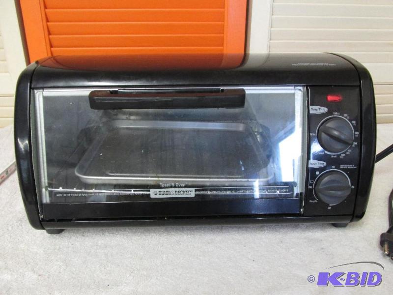 Black and Decker Toaster Oven