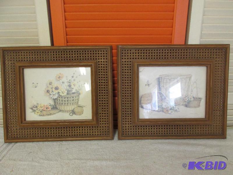 2 Framed Pictures