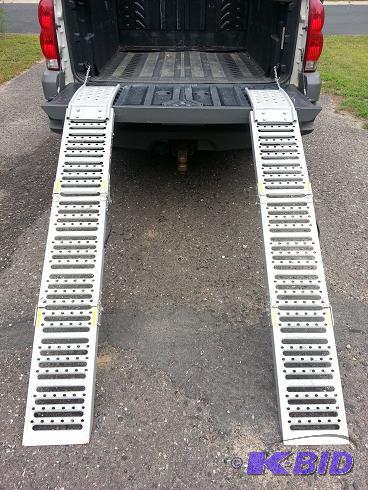 lot 3 image: Two Foldable Loading Ramps (Collapsible) -&nb...