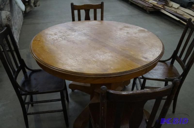 table and chairs