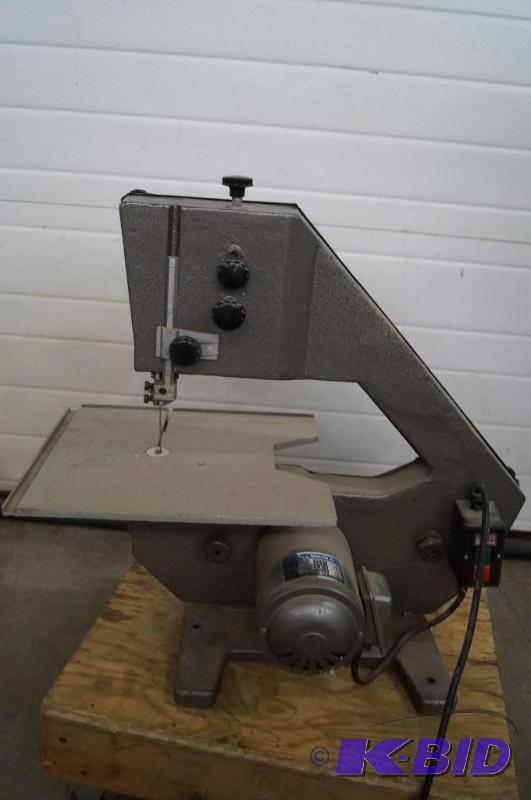 Band saw
