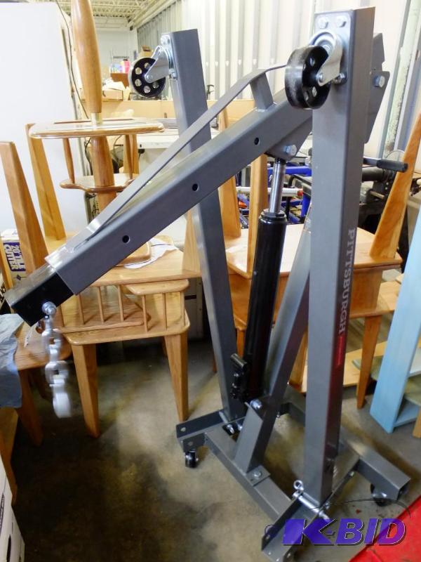 Engine Crane