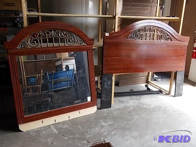 QueenFull Panel Headboard &amp Matching Mir...