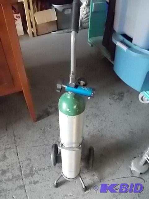 Portable Oxygen Tank Size E &nbspWith Dolly...