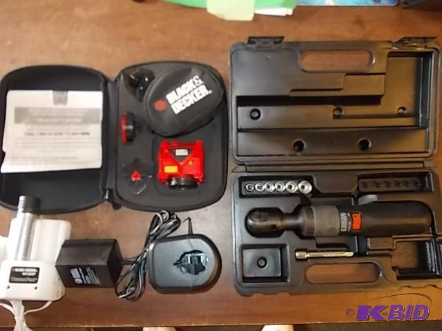 Black &amp Decker Auto Leveling Laser, Power...