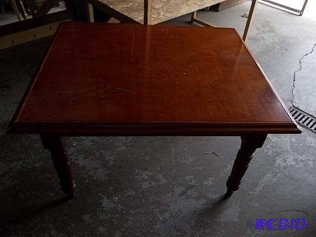 38 x 33 x 32 Occasional Table...