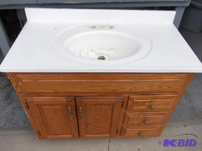 Vanity &amp Marble Sink Top 37x19x32...