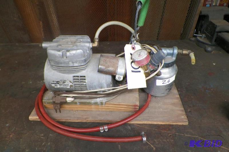 lot 26 image: Thomas Compressor
