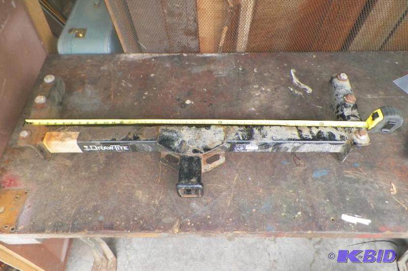 lot 46 image: DrawTite 2 Hitch Receiver 75315 41 Wide