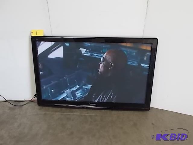 lot 1 image: Panasonic Viera Model TC-50PX14 50" Plas...