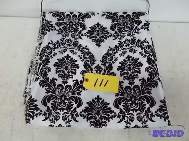 lot 111 image: (110) Damask Table Cloth, 72" x 72"...