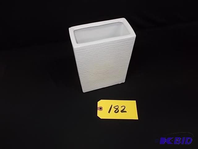 lot 182 image: (5) 8" x 6" x 3" White ceramic...