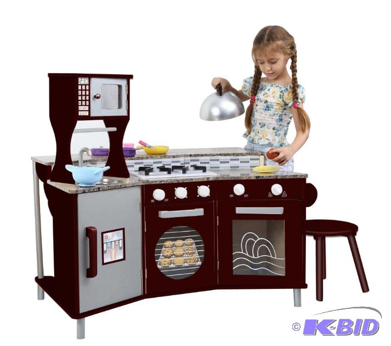 lot 26 image: Teamson My Little Chef Deluxe Kitchen Play Se...