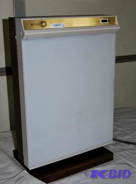 lot 31 image: U.S. Military Surplus X-ray Illuminator, uses...