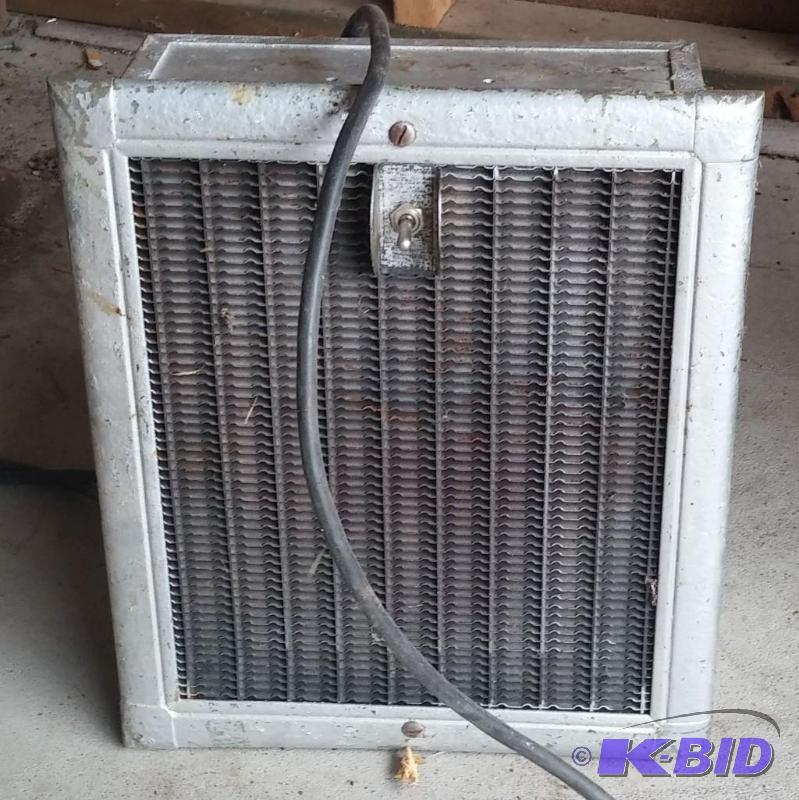 Vintage Wall Mounted heater...