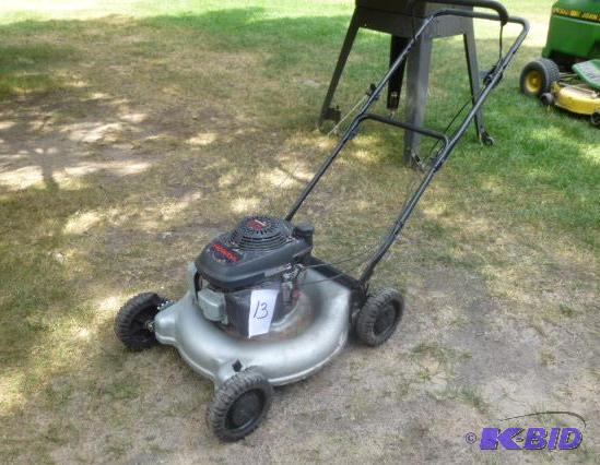 lot 13 image: MTD Yard Machines Model 11A4180K90946&nbspLa...