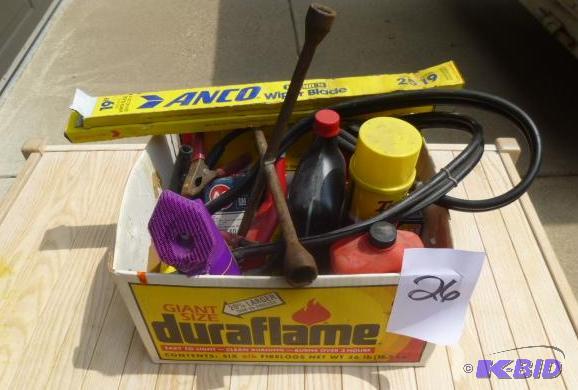 lot 26 image: 1 Lot of CarShop Supplies and Accessories In...