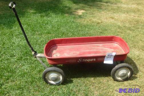 lot 57 image: Steger Antique Little Red Wagon In Good Condi...