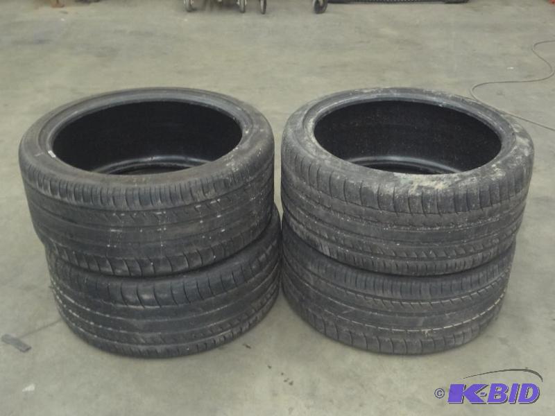 (4) Michelin Pilot Sport 2553519 Tires, Use...