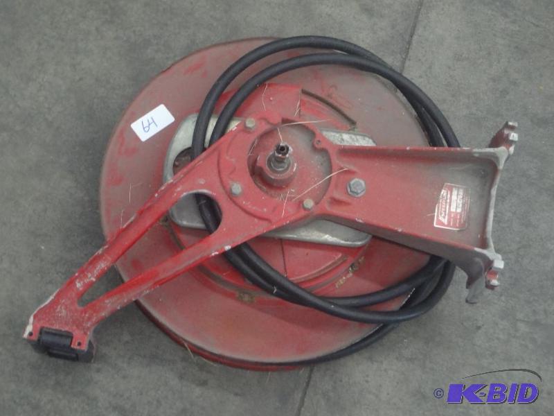 SpeedAire 2Z865 Wall-Mount Hose Reel...