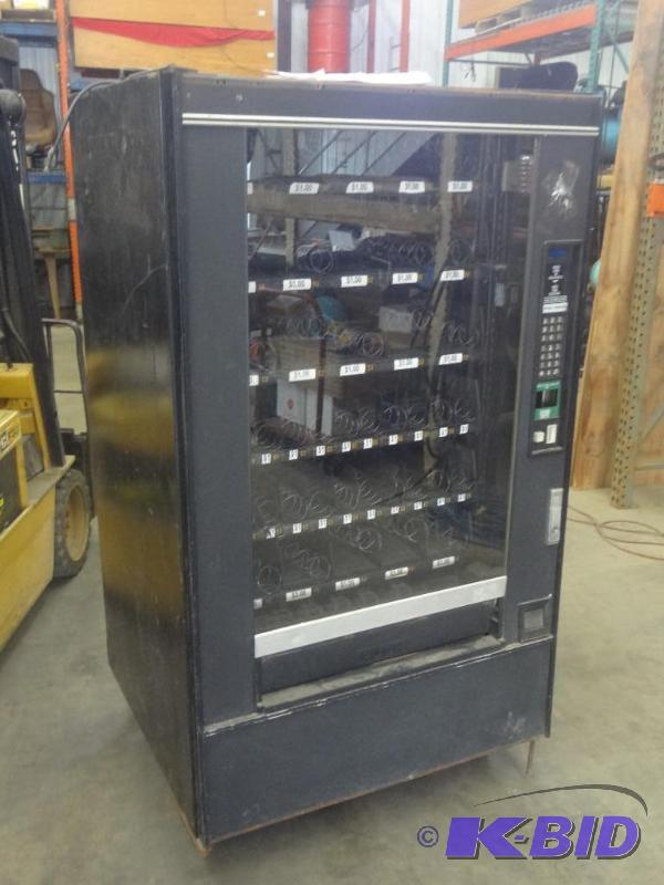 National Vendor Snack Vending Machine, Key &a...