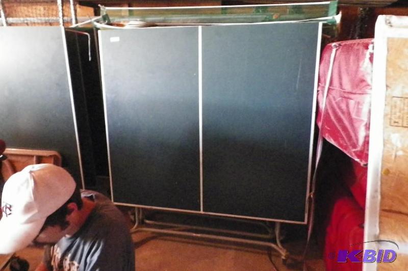 lot 21 image: Full Size AMF American Fold Up Ping Pong Table On Wheels wNet & 4 Ping Pong Paddles,