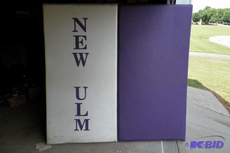 lot 7 image: Gym Pad 74 Wide x 72 High