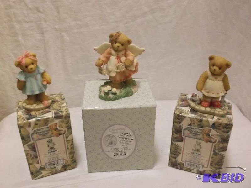 Lot with 3 Cherished Teddies all appear in go...