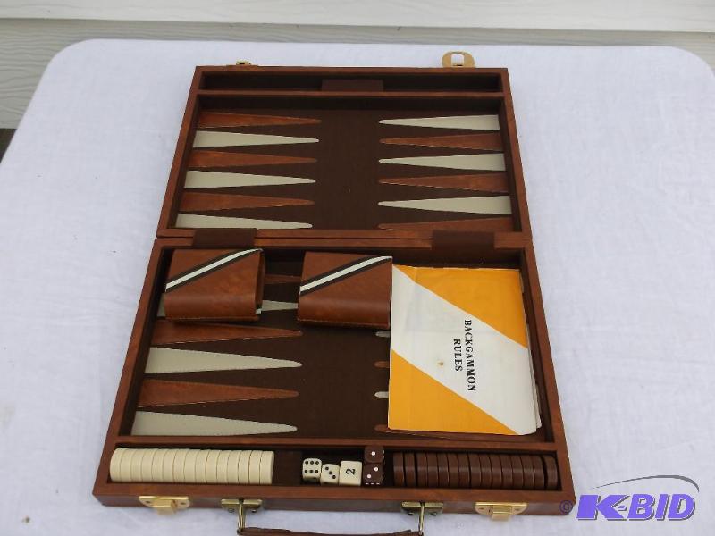 Backgammon game in nice case appears in great...