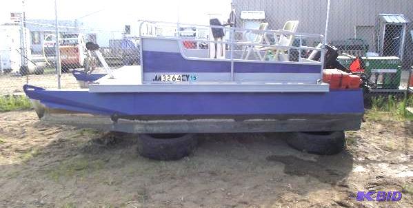 1981 Ercoa 15 Pontoon With SPL 28HP Evinrude...