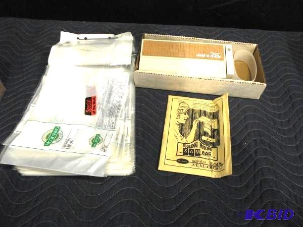 Seal-A-Meal Machine   Comes with some bags ...