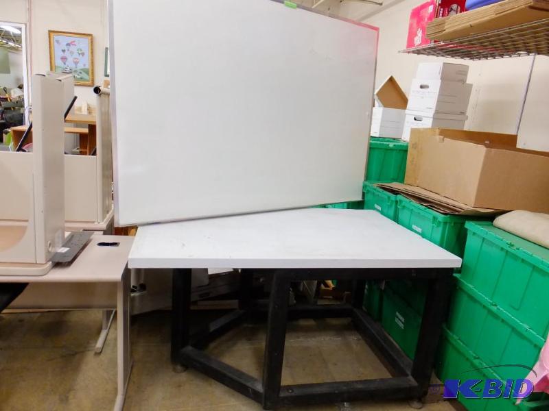 Shop Table