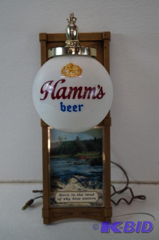 Hamms Wall Lamp