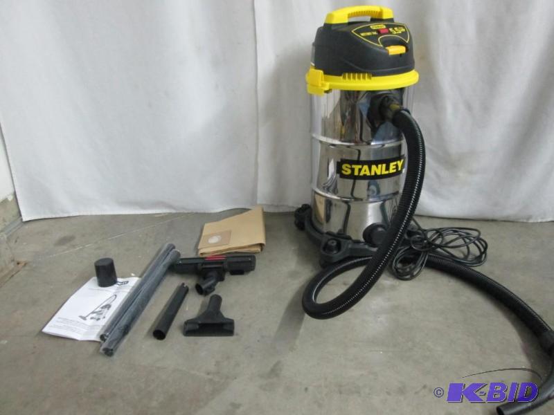 Stanley 10 Gallon Stainless Steel WetDry Vac