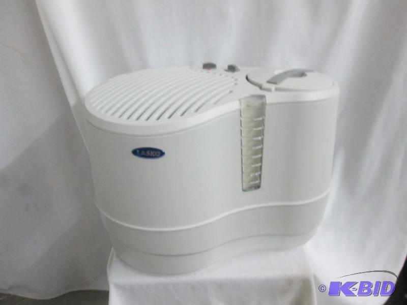 Lasko 9-Gallon Recirculation Humidifier