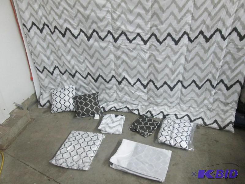Grayson 8-pc. King Bed Set