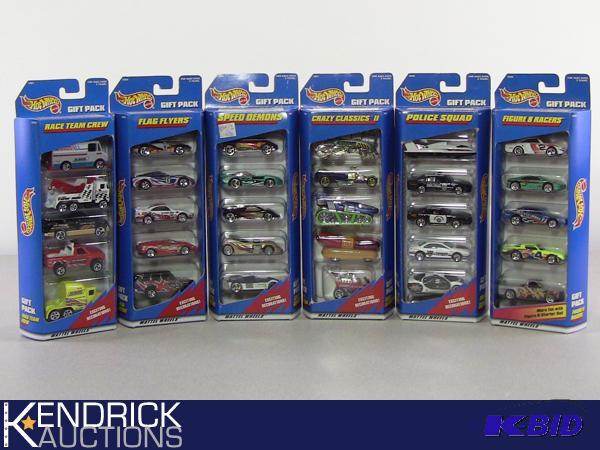 Lot of 6 Hot Wheels 1998 5 Pack Gift Sets
