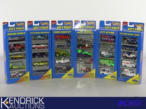 Lot of 6 Hot Wheels 1997 5 Pack Gift Sets
