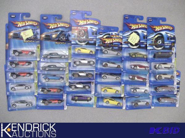 Lot of 30 - 2005 New Old Stock Carded Hot Wheels