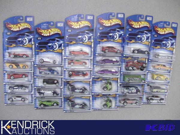 Lot of 30 - 2001 New Old Stock Carded Hot Wheels