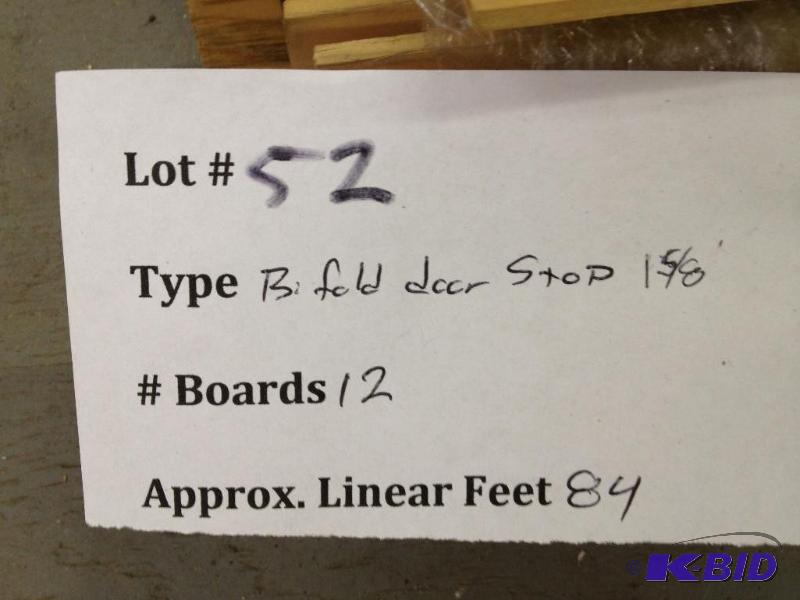 lot 52 image: 1 18" Bi-fold Door Stop ...