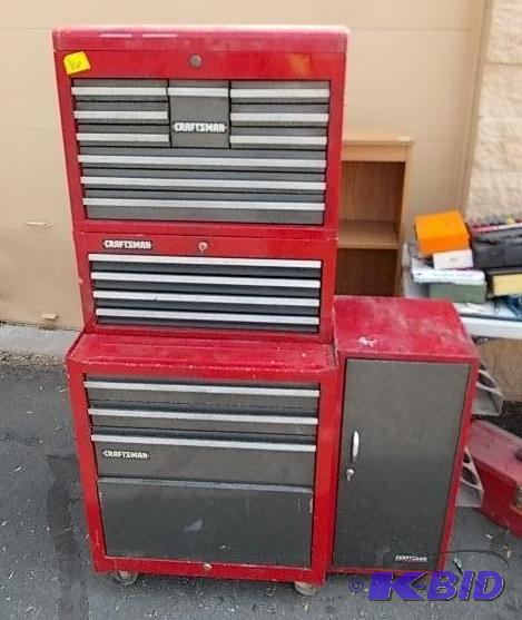 lot 16 image: Craftsman 4-Piece Rolling Tool Chest...