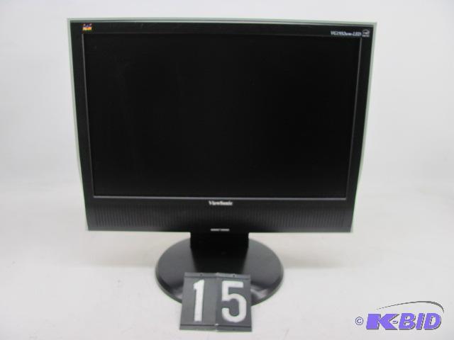 lot 15 image: Viewsonic VG1932wm 19" LCD monitor. This...