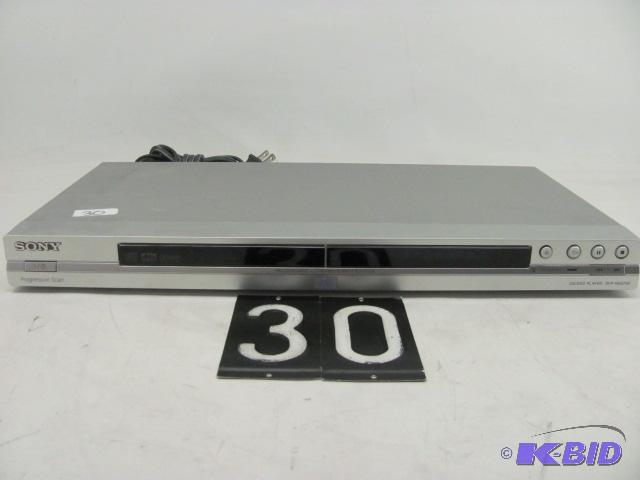 lot 30 image: Sony DVP-NS575P DVD player. (Tested for key f...