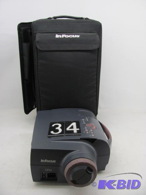lot 34 image: Infocus LP725 LCD multi media projector. This...