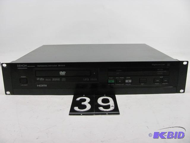 lot 39 image: Denon DN-V310 professional DVD player. This u...