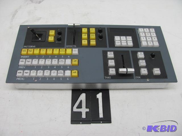 lot 41 image: e-studioLIVE MVS editing console. This unit p...